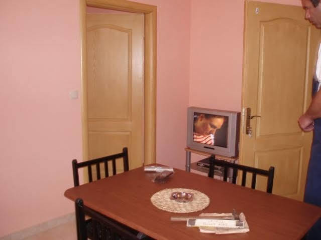 Apartments Ivka Omis Exterior photo